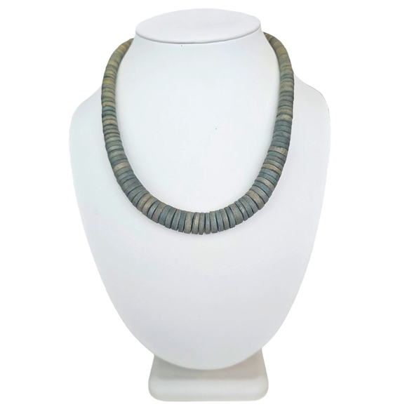 Unsigned Jewelry - Graduating Heishi Style Coconut Bead Green Tone Necklace